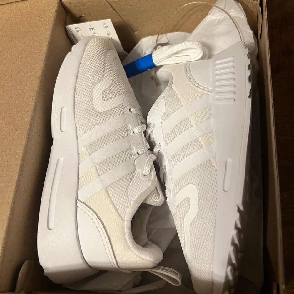 Kids Adidas size 8